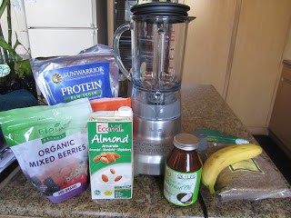 Dionne Shalit - Berrylicious Breakfast Smoothie